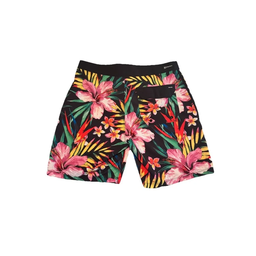 Hurley Swim Board Shorts Floral Design. Size 30 Waist 7